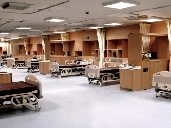 采用格林雅防火板裝修的廈門長庚醫院病房